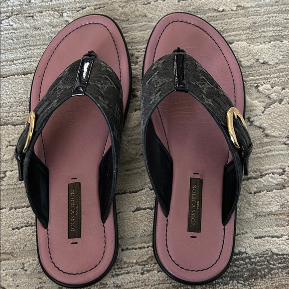 Authentic Louis Vuitton Denim Monogram Sandals - Picture 7 of 17